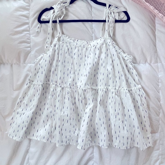 Universal Thread Tops - Universal Thread Size XXL white tank top with tie sleeves.